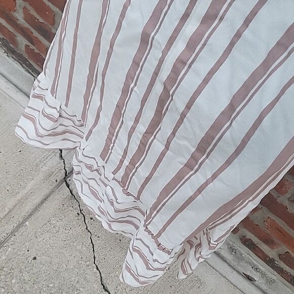 Stripped wrap dress - Picture 6 of 7